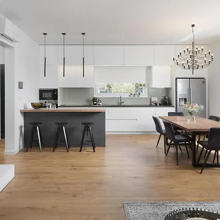 S 2 Spavace Sobe Vikendica *