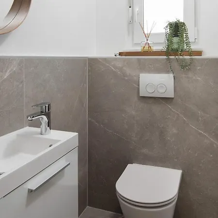 S 2 Spavace Sobe Tar-Vabriga