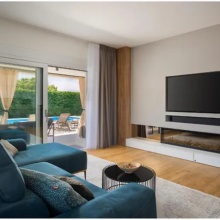 Vikendica S 2 Spavace Sobe Tar-Vabriga