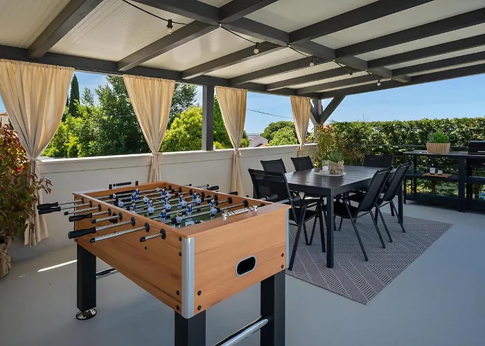 S 2 Spavace Sobe Vakantiehuis *