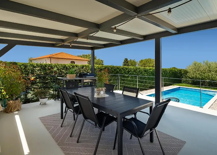 Vakantiehuis S 2 Spavace Sobe Tar-Vabriga