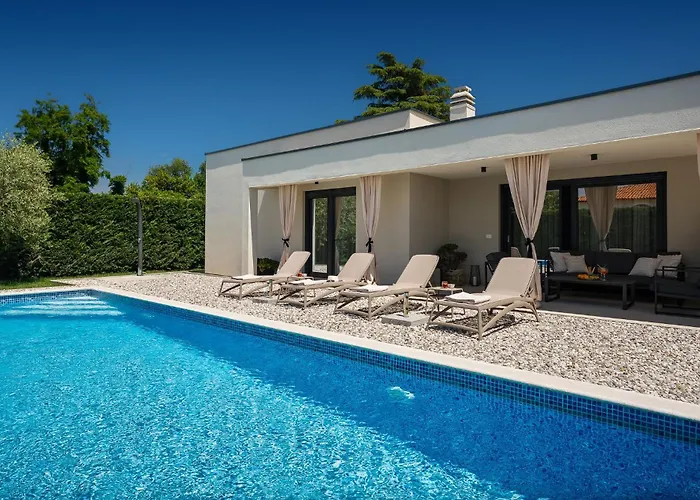 S 2 Spavace Sobe Tar-Vabriga